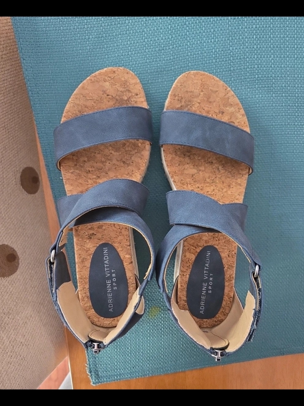 Adrienne Vittadini Cork Wedge Sandals Size 9.5 - Picture 7 of 9